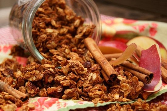 The Granola Cookbook - 86 Recipes