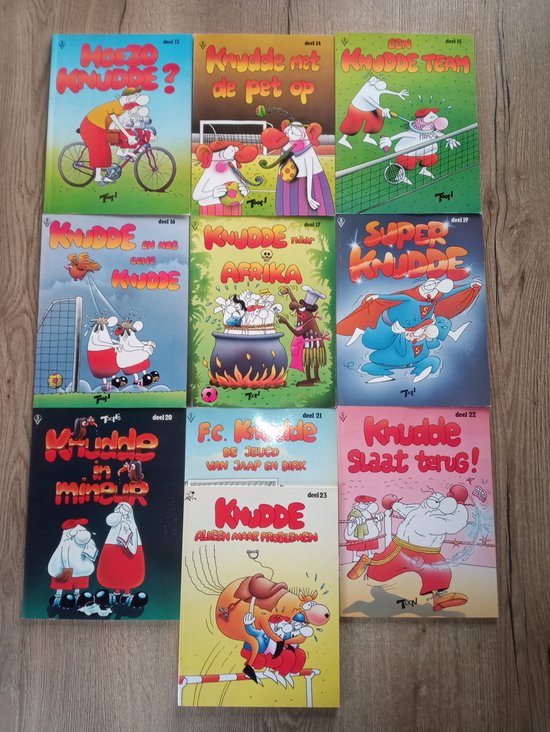 FC Knudde 10 x 1 - Deel 13 Hoezo Knudde ? 1984 2 - Deel 14 Knudde met de Pet op 1984 3 - Deel 15 Een Knudde Team 1984 4 - Deel 16 Knudde en nog eens Knudde 1985 5 _ Deel 17 Knudde naar Afrika 1985 6 - Deel 19 Super Knudde 1985 7 - Deel 20 Knudde in M