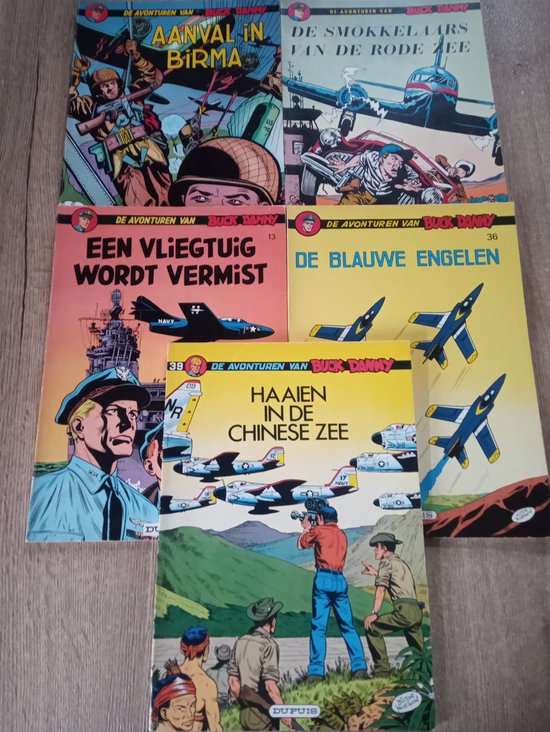 Buck Danny 5 x , 1 Aanval in Birma Deel 6 1971 , 2 De Smokkelaars van de Rode Zee Deel 7 1971 , 3 Een Vliegtuig Wordt Vermist Deel 13 1977 , 4 De Blauwe Engelen Deel 36 1975 , 5 Haaien in de Chinese Zee Deel 39 1977