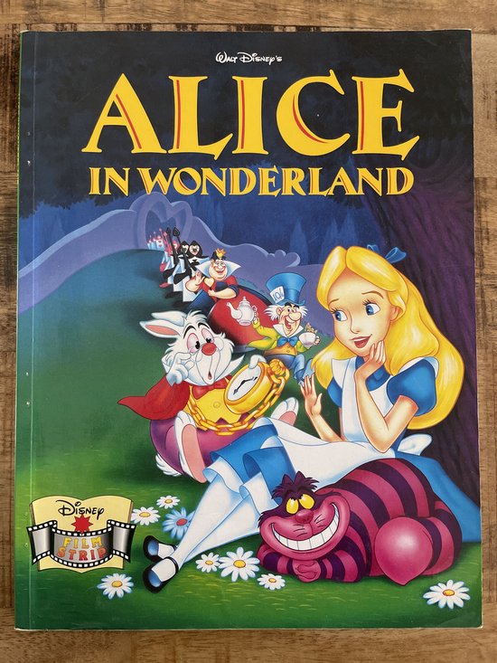 Alice in Wonderland - Walt Disney