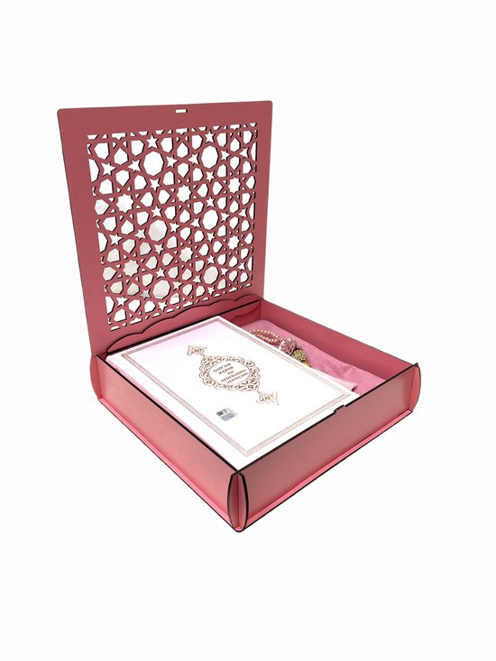 Mirac houten Koran box met een Nederlands vertaalde Koran, gebedskleed en een tasbih roze