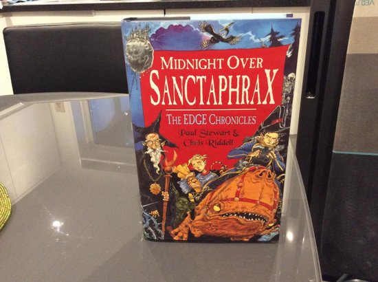 Midnight over Sanctaphrax