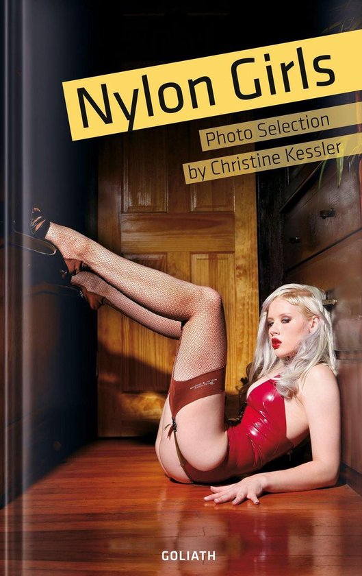 Goliath Best Photo Books - Nylon Girls - Photo Selection