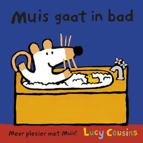 Muis gaat in bad