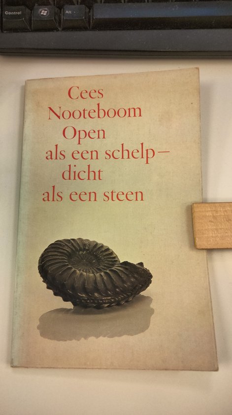 Open als een schelp - dicht als een steen