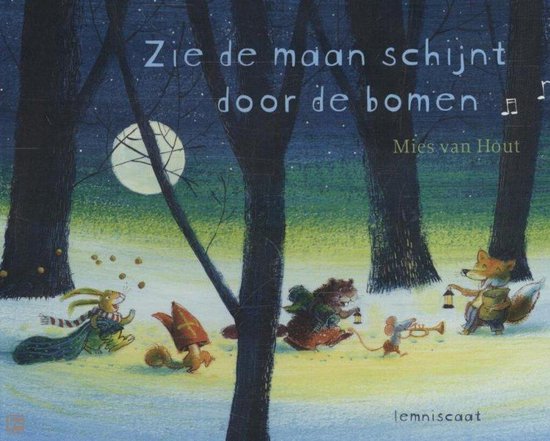 Zie de maan schijnt door de bomen