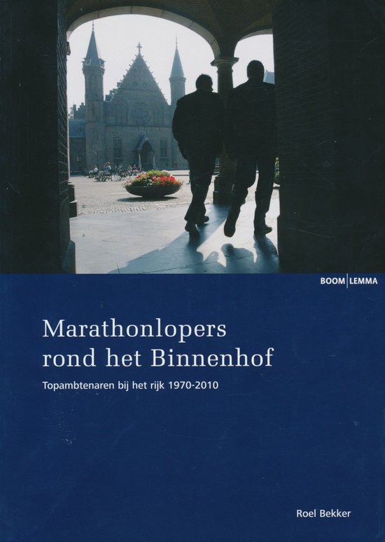 Marathonlopers rond het Binnenhof