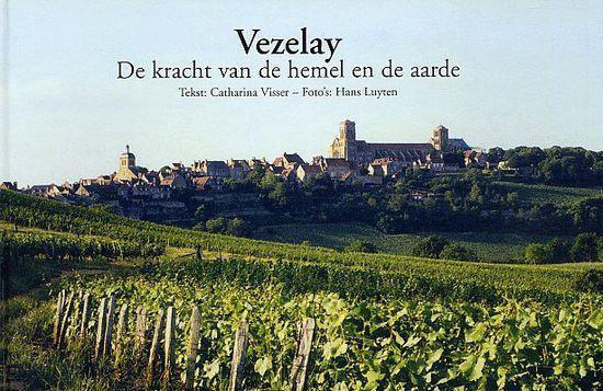 Vezelay De Kracht Van De Hemel En De Aarde