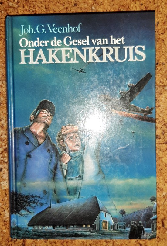 Onder de gesel van het hakenkruis